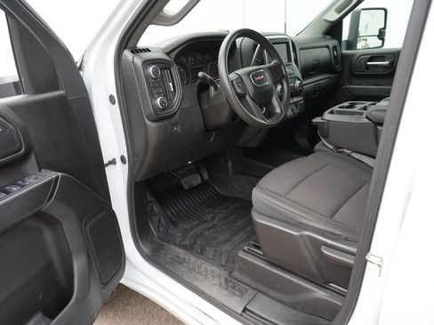 Used 2024 GMC Sierra 3500 Pro AWD/4WD image 13