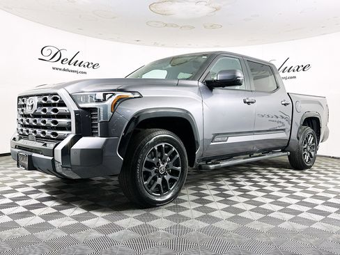 Used 2024 Toyota Tundra Platinum image 3