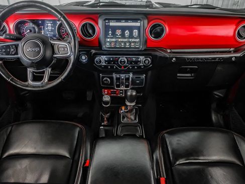 Used 2021 Jeep Wrangler Unlimited Rubicon AWD/4WD image 13