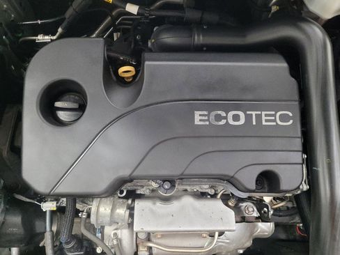 Used 2021 Chevrolet Equinox LT image 30