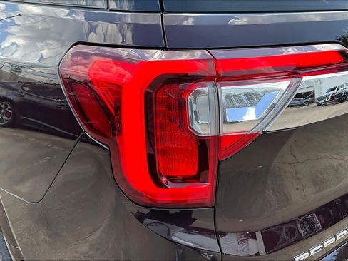 Used 2020 GMC Acadia Denali AWD/4WD image 28