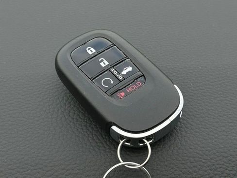 Used 2025 Honda Accord Touring image 17