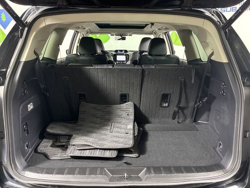 Used 2022 Subaru Ascent Touring image 32