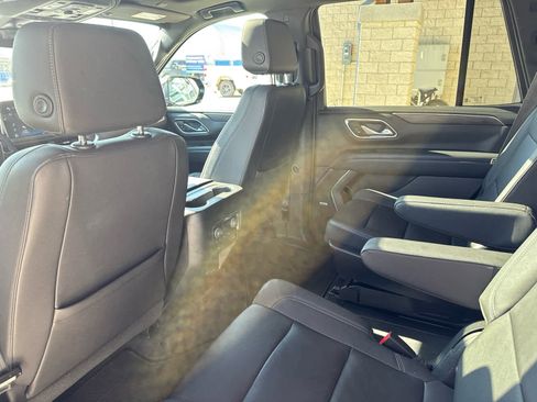 Used 2022 Chevrolet Tahoe LT w/ Luxury Package image 30