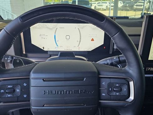 Used 2025 GMC Hummer EV 2X image 12