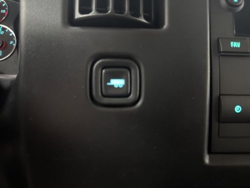 New 2026 Chevrolet Express 3500 w/ Power Convenience Package image 14