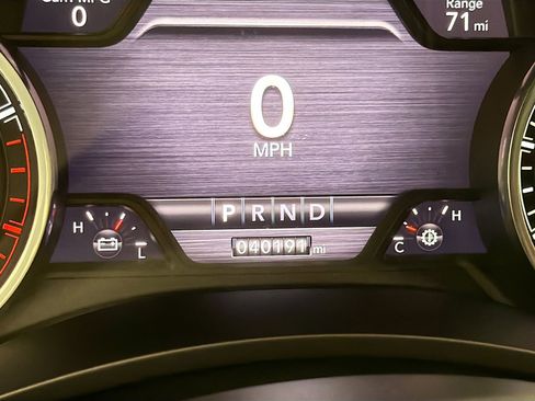 Used 2022 RAM 2500 Laramie AWD/4WD image 8