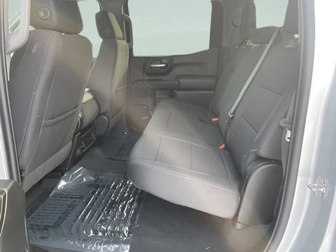 Used 2022 Chevrolet Silverado 1500 Custom image 19