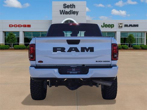 New 2025 RAM 2500 Big Horn image 6