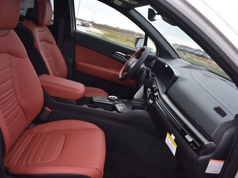 New 2026 Kia Sportage SX Prestige AWD/4WD image 16