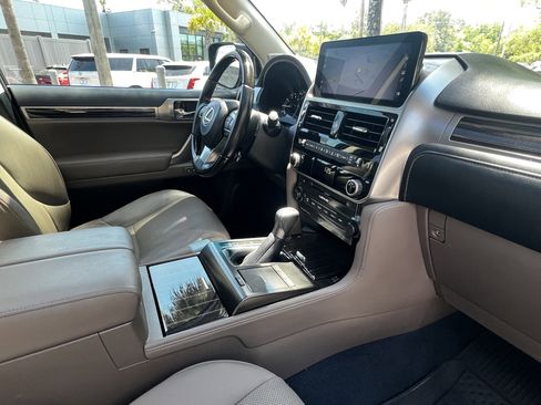 Used 2022 Lexus GX 460 Premium image 49