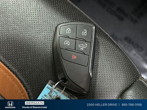 Used 2023 GMC Sierra 1500 AT4 w/ AT4 Premium Package image 30