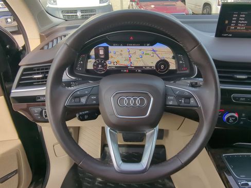 Used 2018 Audi Q7 3.0T Premium Plus image 22