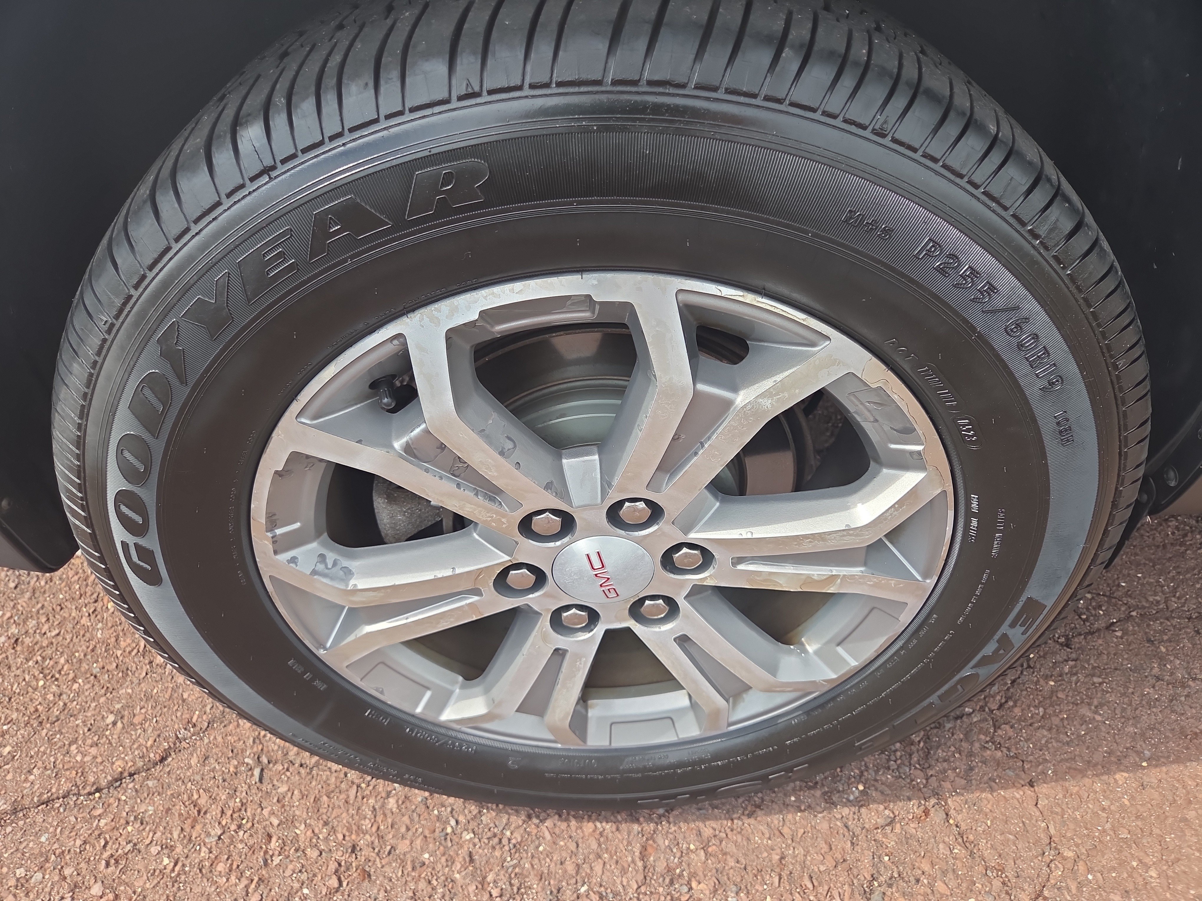 Used 2014 GMC Acadia SLT AWD/4WD image 10