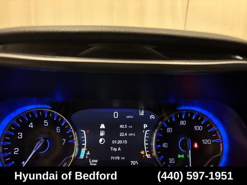 Used 2023 Chrysler Pacifica Limited FWD image 18