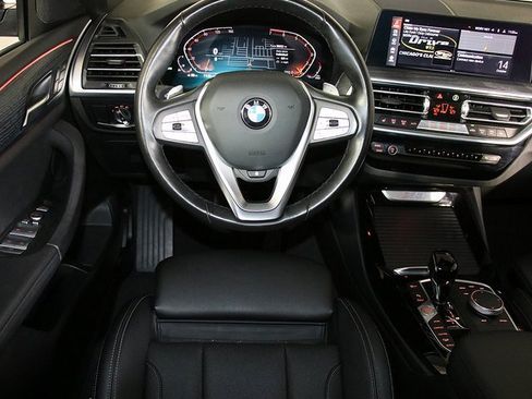 Used 2024 BMW X3 xDrive30i image 3