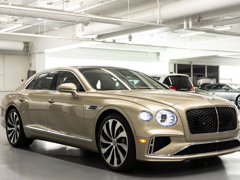 Used 2026 Bentley Flying Spur V8 AWD/4WD image 6