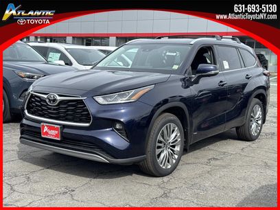 New 2026 Toyota Highlander Platinum