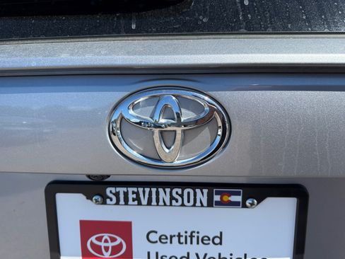 Used 2025 Toyota RAV4 LE AWD/4WD image 22
