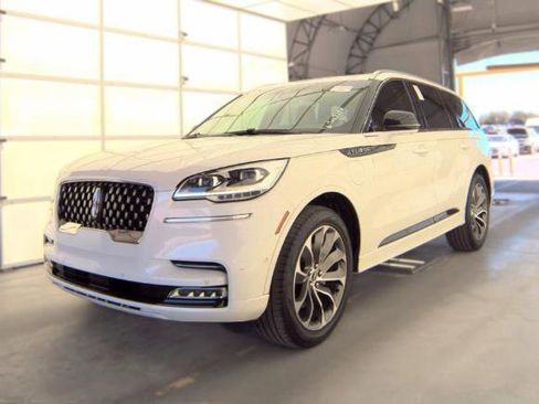 Used 2022 Lincoln Aviator Grand Touring w/ Equipment Group 301A AWD/4WD image 1