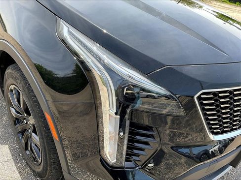 Used 2020 Cadillac XT4 Premium Luxury AWD/4WD image 31