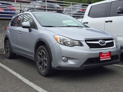 Used 2014 Subaru Crosstrek 2.0i Limited AWD/4WD image 3