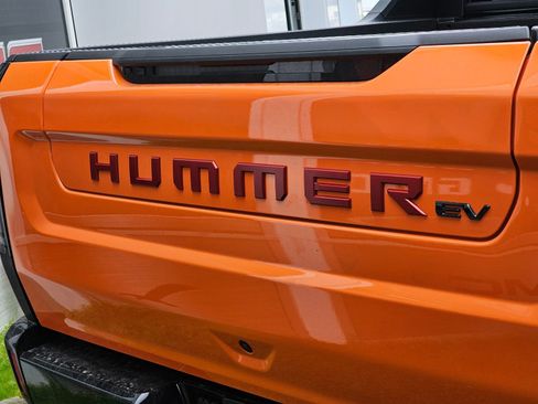 Used 2024 GMC Hummer EV 3X w/ Extreme Off-Road Package image 16