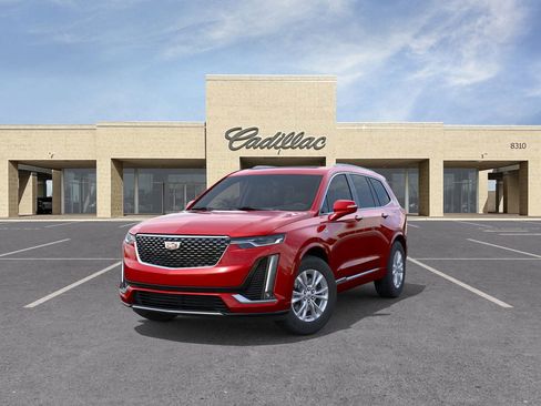 New 2025 Cadillac XT6 Luxury image 8