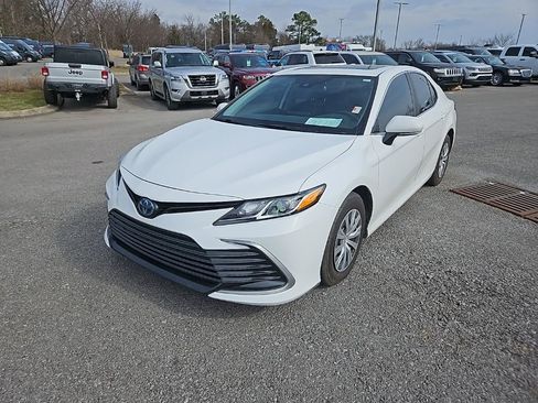 Used 2023 Toyota Camry LE w/ Audio Upgrade Package image 3