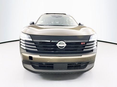 New 2026 Nissan Kicks SR w/ Cold Weather Package AWD/4WD image 2