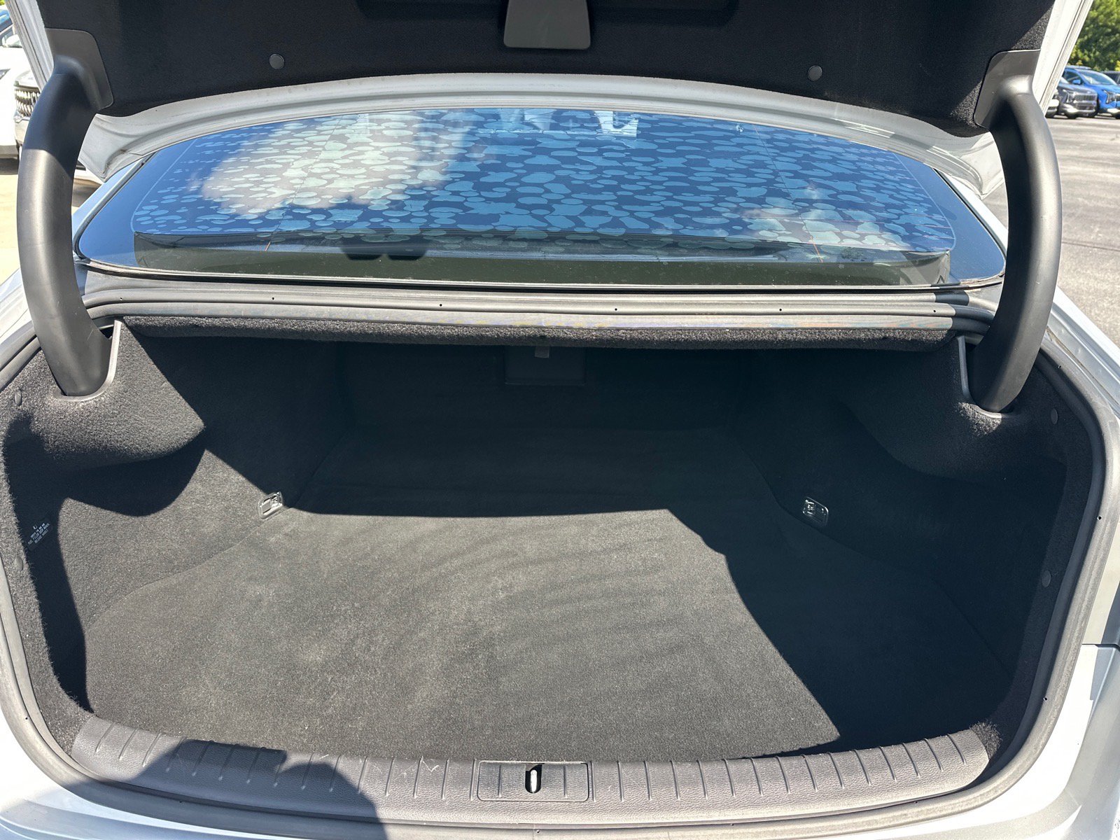 Used 2017 Genesis G80 3.8 RWD image 17