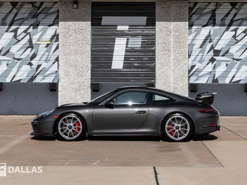 Used 2019 Porsche 911 GT3 image 8