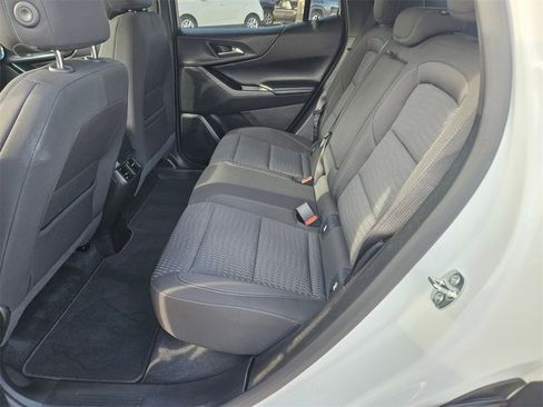 Used 2025 Chevrolet Equinox LT image 25