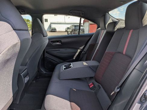 Used 2026 Toyota Corolla SE FWD image 19