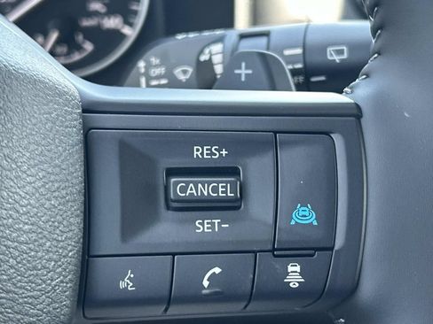 New 2026 Nissan Rogue Dark Armor AWD/4WD image 31