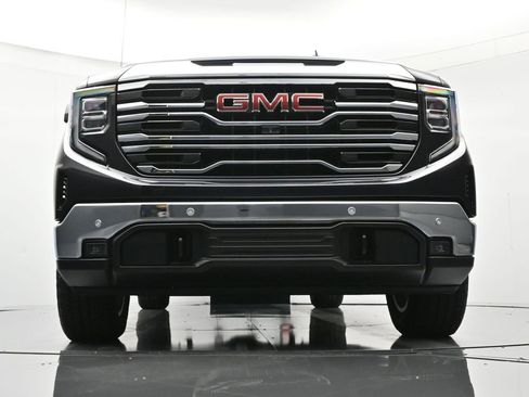 Used 2025 GMC Sierra 1500 SLT w/ SLT Premium Plus Package image 41