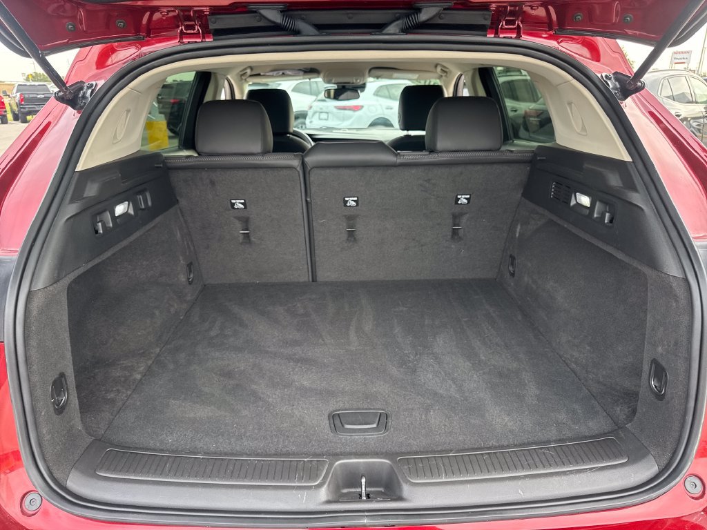 Used 2023 Buick Envision Preferred FWD image 6