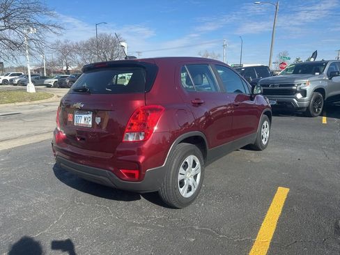 Used 2017 Chevrolet Trax LS image 3