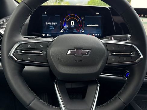 New 2026 Chevrolet Equinox LT image 24