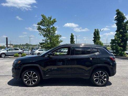 Used 2022 Jeep Compass Limited AWD/4WD image 13