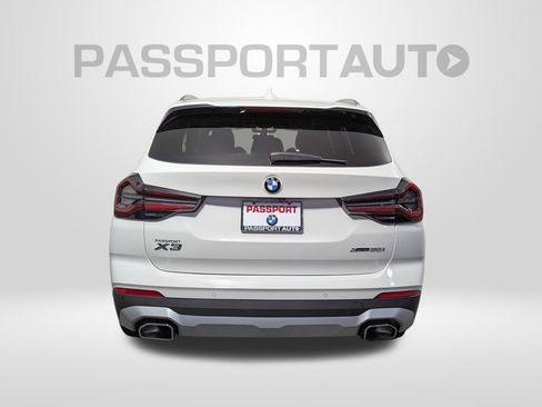 Certified 2024 BMW X3 xDrive30i w/ Premium Package image 5