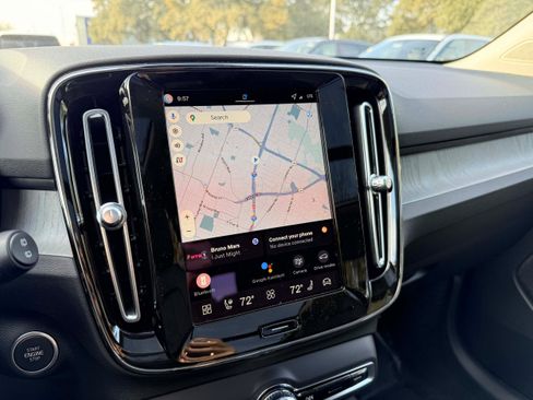 New 2026 Volvo XC40 B5 Core image 20