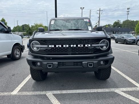 Used 2025 Ford Bronco Badlands AWD/4WD image 2