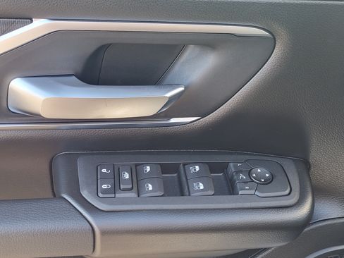 New 2026 RAM 1500 Big Horn AWD/4WD image 8