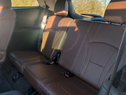 Used 2020 Buick Enclave Avenir w/ Avenir Technology Package image 19