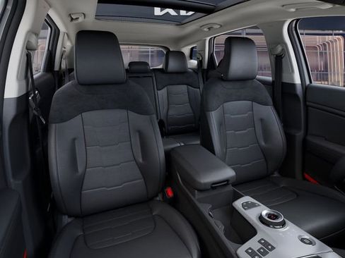 Certified 2026 Kia Sportage SX Prestige AWD/4WD image 15