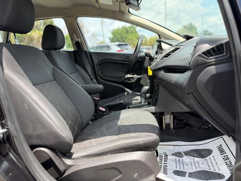 Used 2012 Ford Fiesta SEL FWD image 6