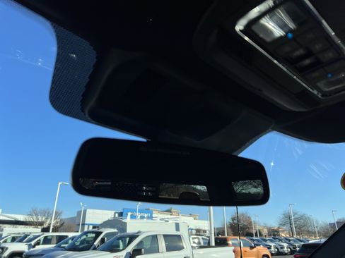 Used 2024 Ford F350 Platinum image 27