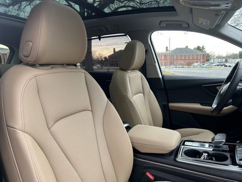 Certified 2025 Audi Q7 3.0T Premium Plus w/ Premium Plus Package image 29