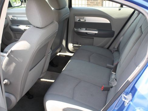 Used 2007 Chrysler Sebring Touring FWD image 6